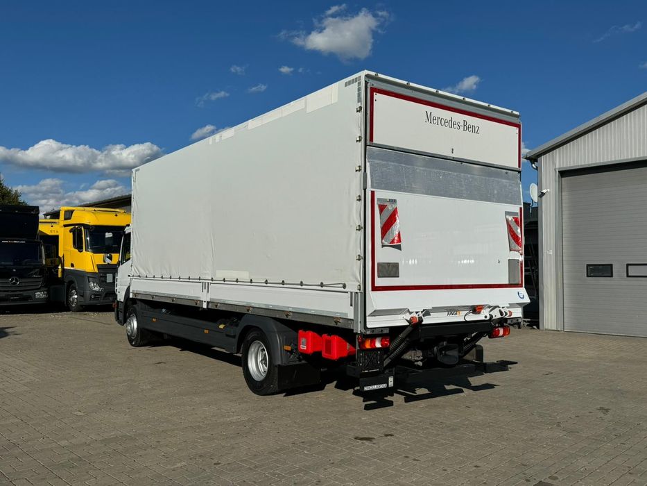 Transport marfa TIR Mutări Relocari Debarasari iasi Ofer manipulanti