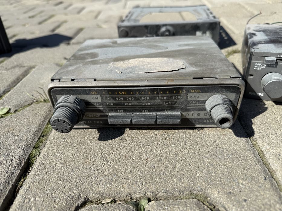 Casetofoane auto vechi Philips, Fiast