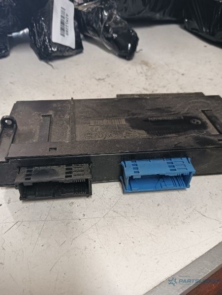 Modul Lumini Bmw 3 V (E90) [ 2004 - 2012 ] Oem 10681810