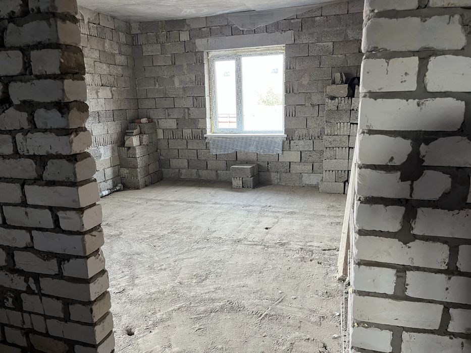 продам большой дом