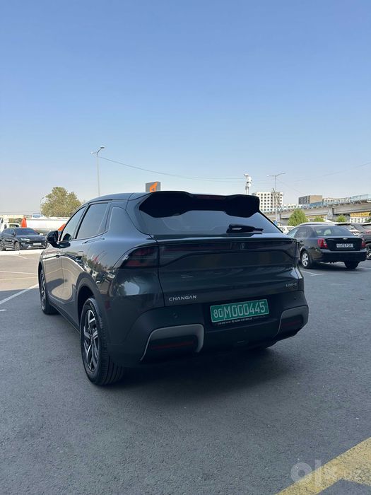CHANGAN UNI-E (Changan tashkent Rohat avtosaloni)