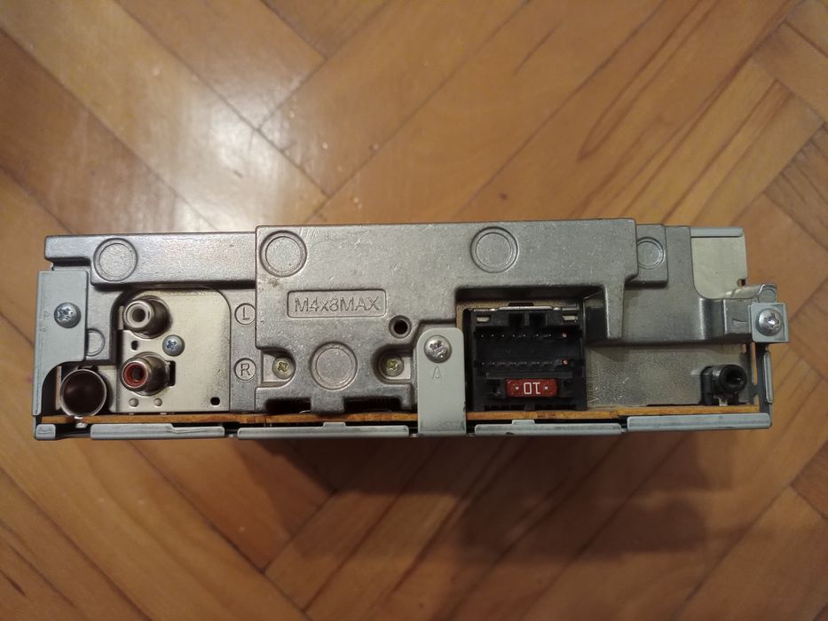 Авто CD  плеар Pioneer DEH-2700 R