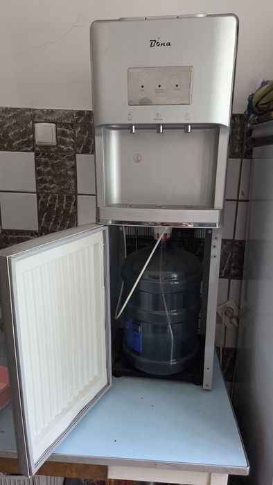 Bona 92LB, диспансер для воды горячей и холодной