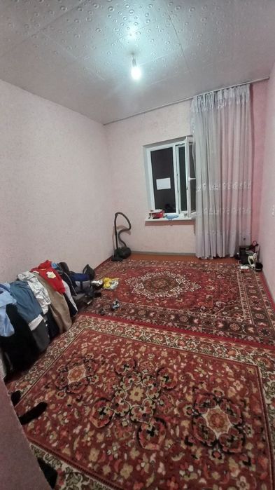 3 xonali uy  sotiladi