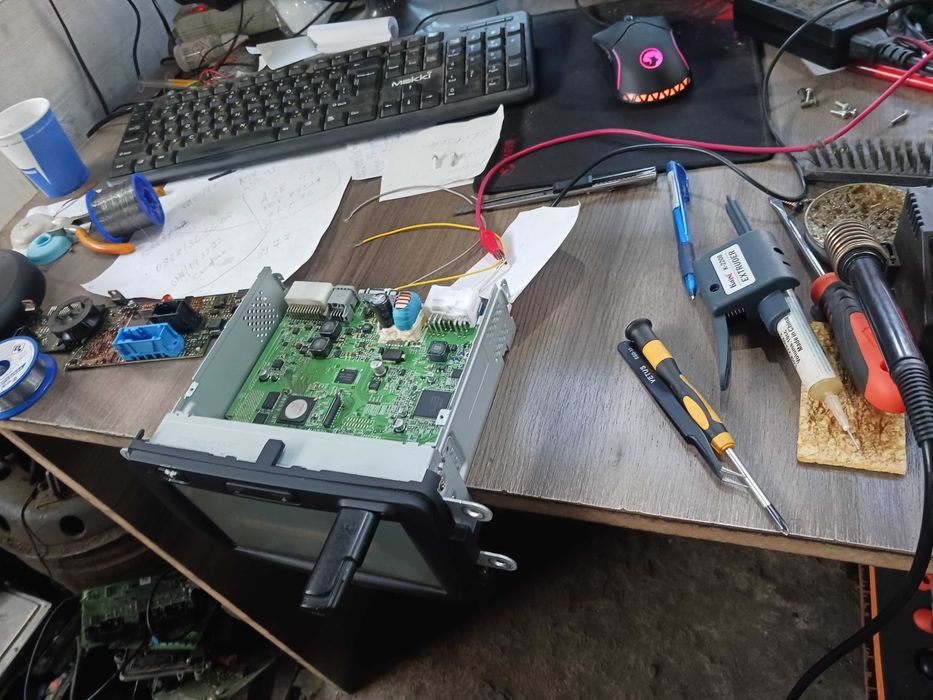 LG Renault и Dacia  navigation