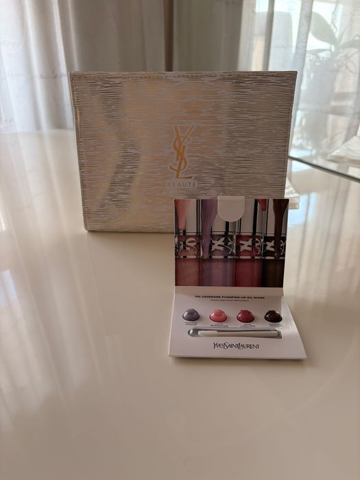 Оригинален несесер/клъч на марката YSL