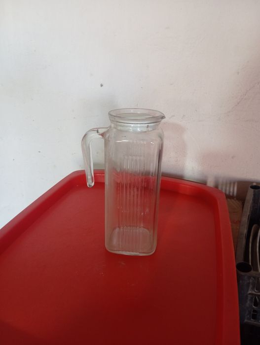 Kafe uchun idish tovoqlar