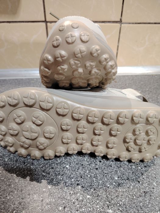 Adidași de sport damă la modă