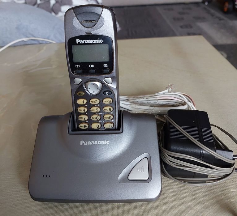 Продам телефон..