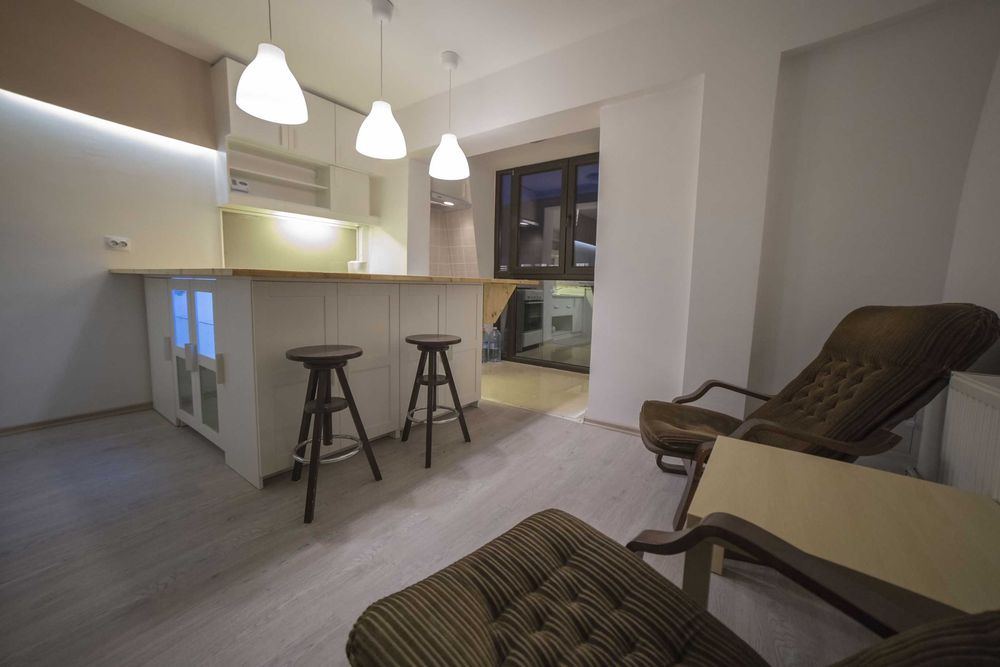 Duplex 63mp mansardat et.5 si 6 cu lift