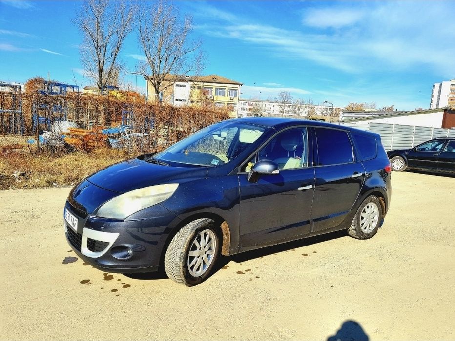 Renault Grand Scenic - 2010