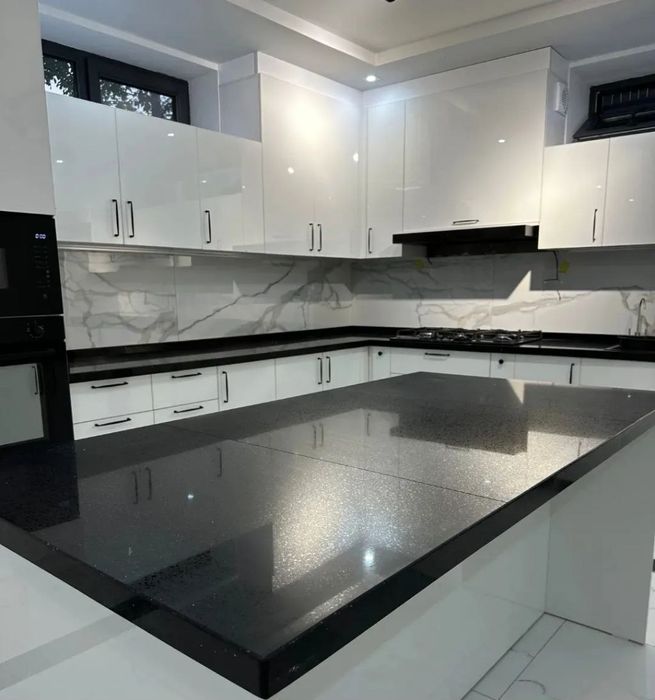 Stoleshnitsiya kuhinniy