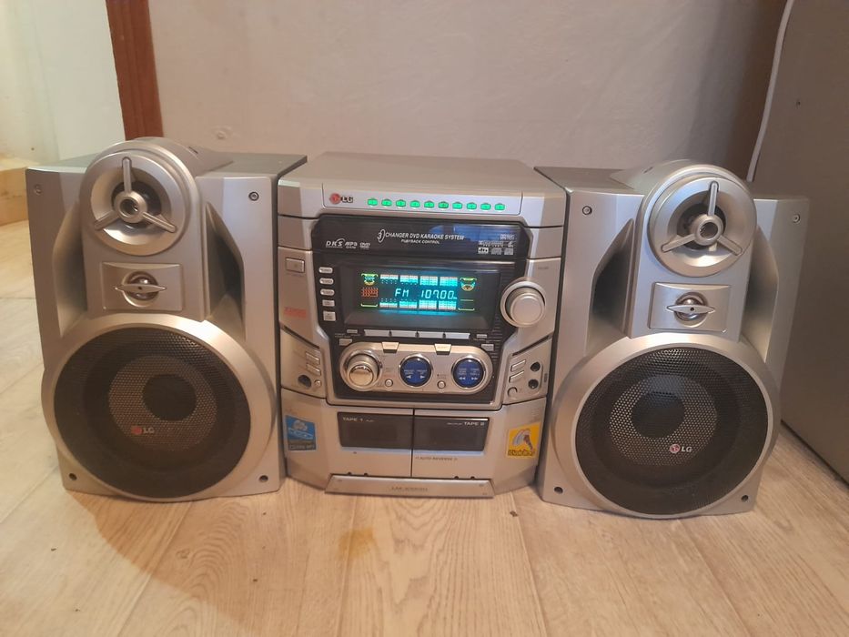 Муз. Центр LG караоке