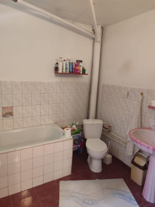Spre închiriere Apartment două camere , la casă