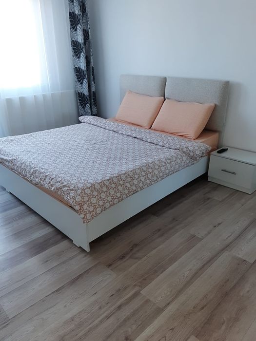 Închiriez in regim hotelier garsoniera