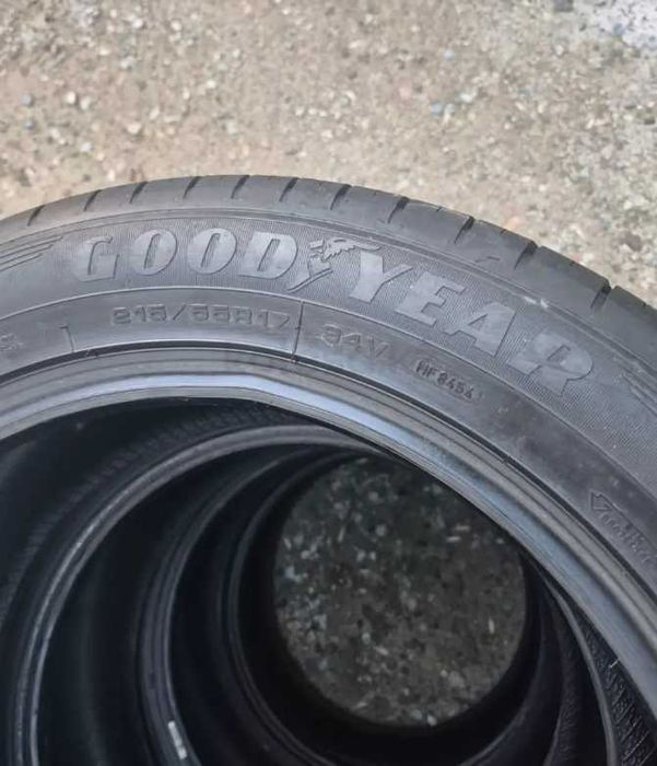 215/55R17 Goodeyar шины