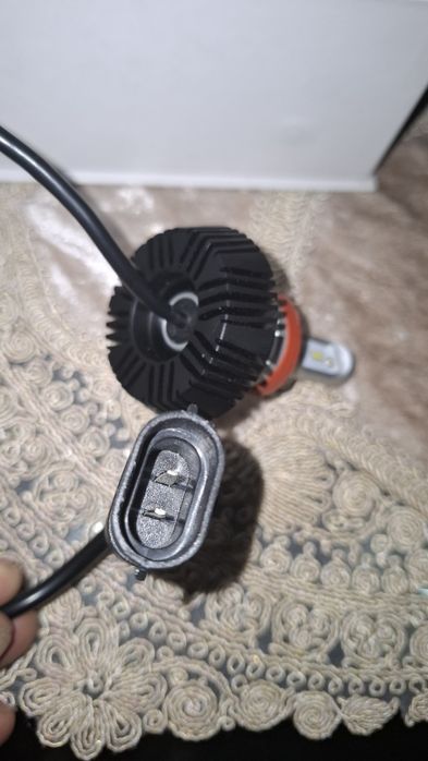 Set 2 becuri LED H7
