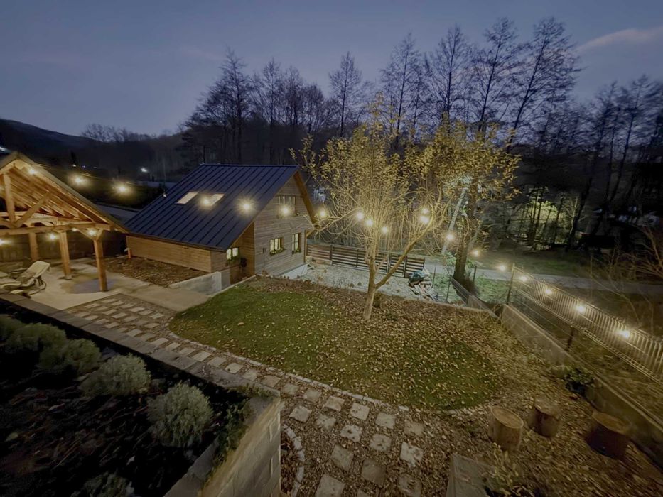 Cabana de închiriat Valea Gepișului - Jacuzzi & Natură - Design Nordic