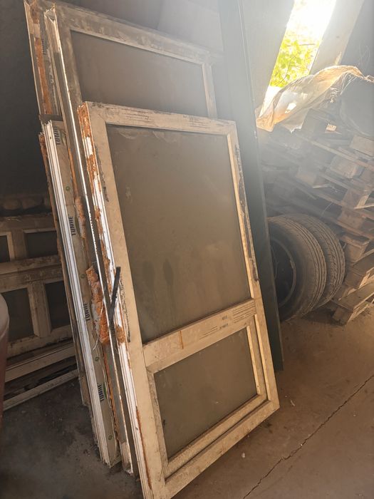 Продам пластиковые окна