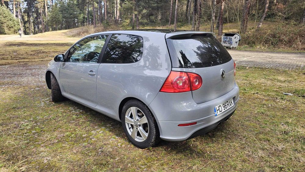 VOLKSWAGEN Golf 2004 — imagine 3