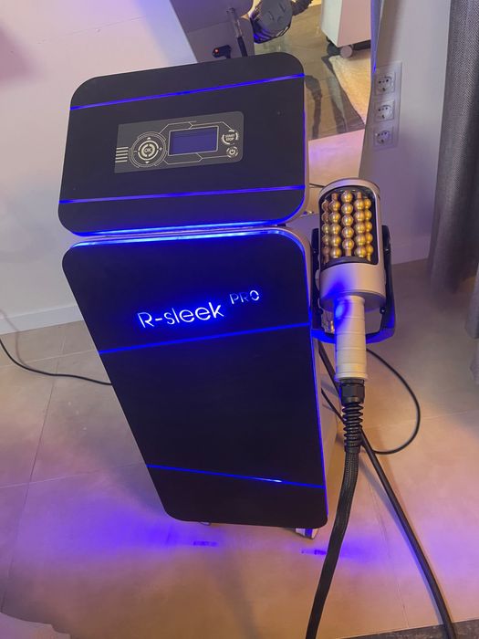 Масажен апарат R-Sleek Pro