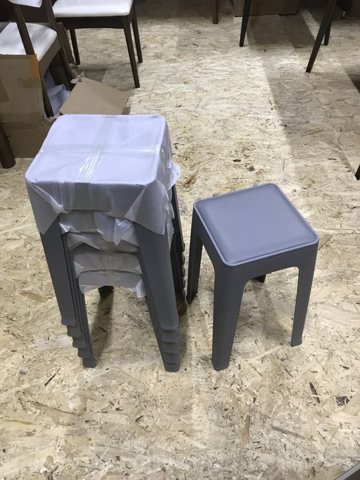 Продам табуретки
