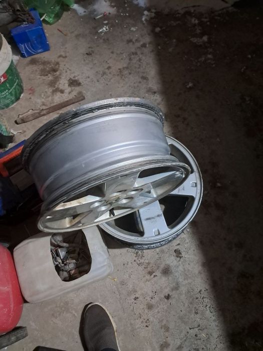 Продам диски R16