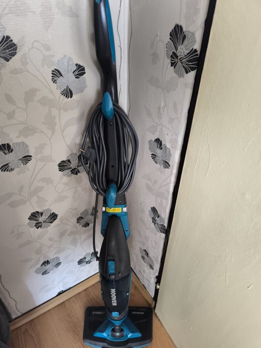 Продавам парочистачка 2 в 1 почти нова