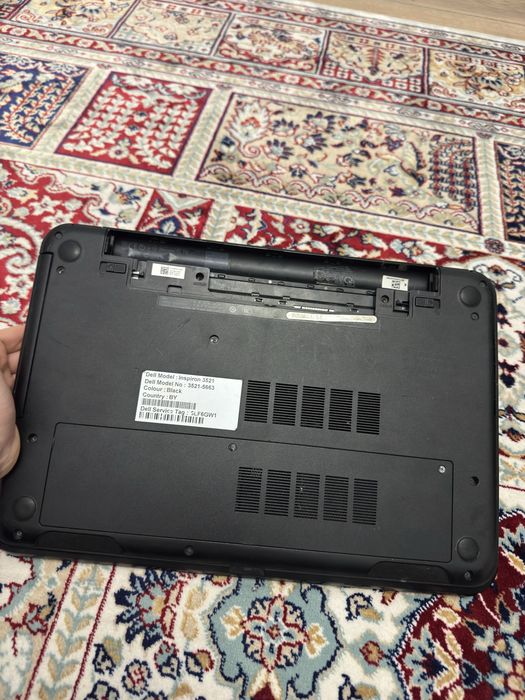 Нерабочий ноутбук Dell