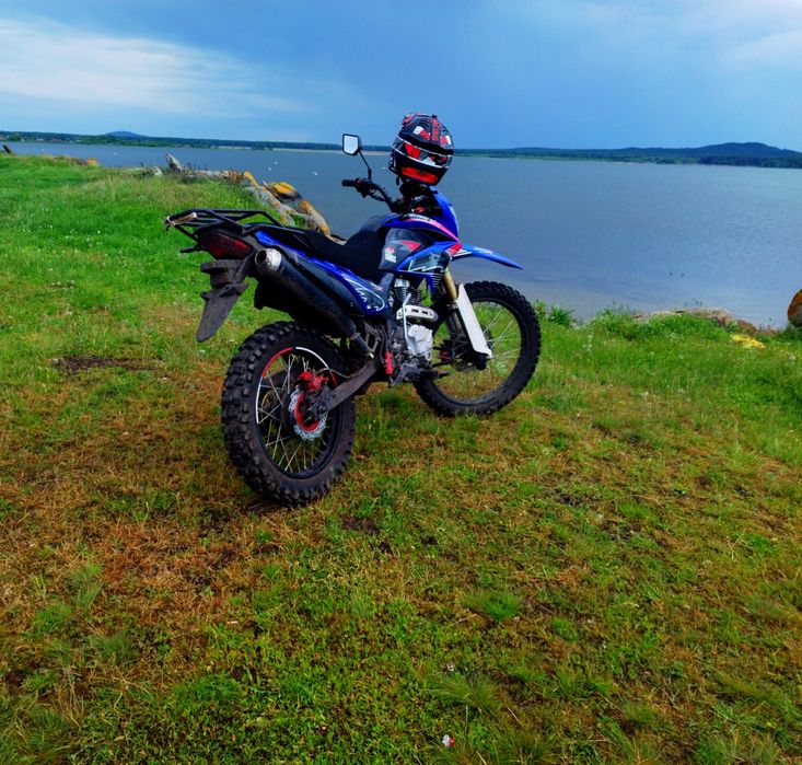 Продам эндуро 250