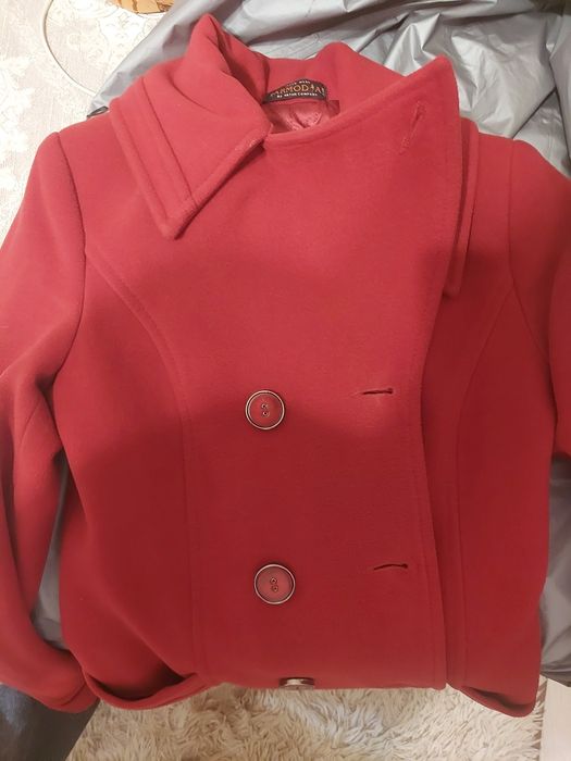 Продам женское шерстяное пальто