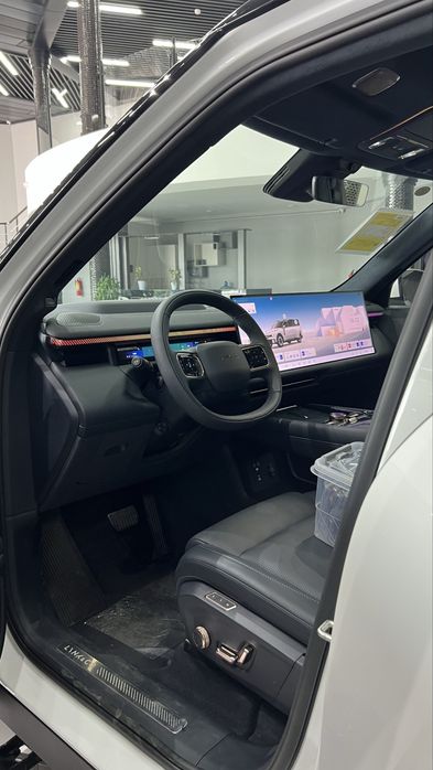 yangi lynk co 900- 3 yil garantiyasi bilan