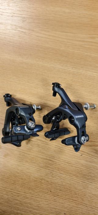 Комплект Шосейни спирачки Shimano Ultegra BR-R8000,Rear BR-R8100