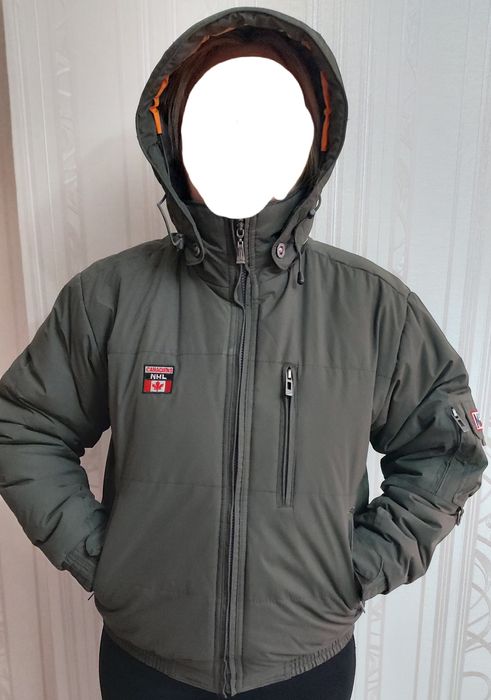 Продам куртку  в отличном состоянии