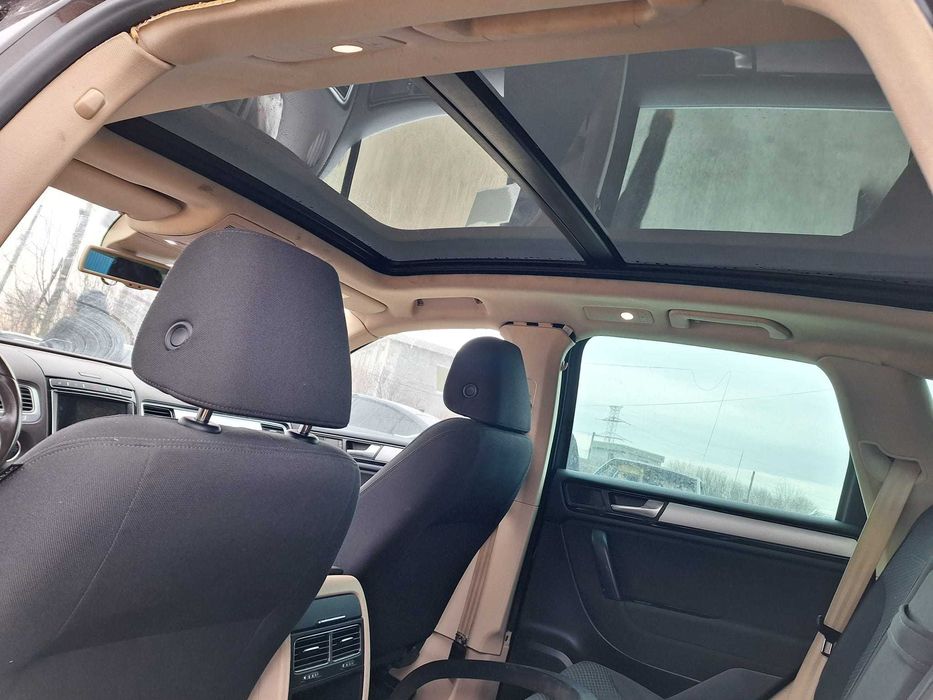 Dezmembrez VW Touareg 7P Facelift 3.0 TDI CVVA 272 de cai Euro 6