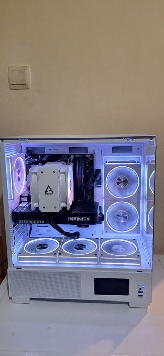 R 7 9800x3d/Rtx 5060 Palit infinite