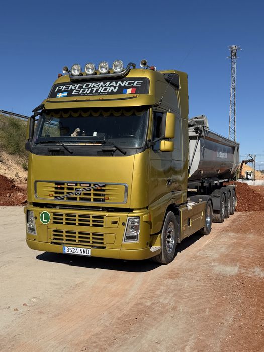 Volvo fh13 520.
