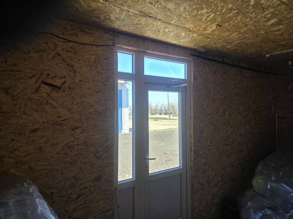 Продам обшитый контейнер