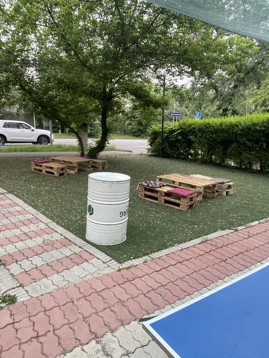 Продам столы стулья скаладные для летника