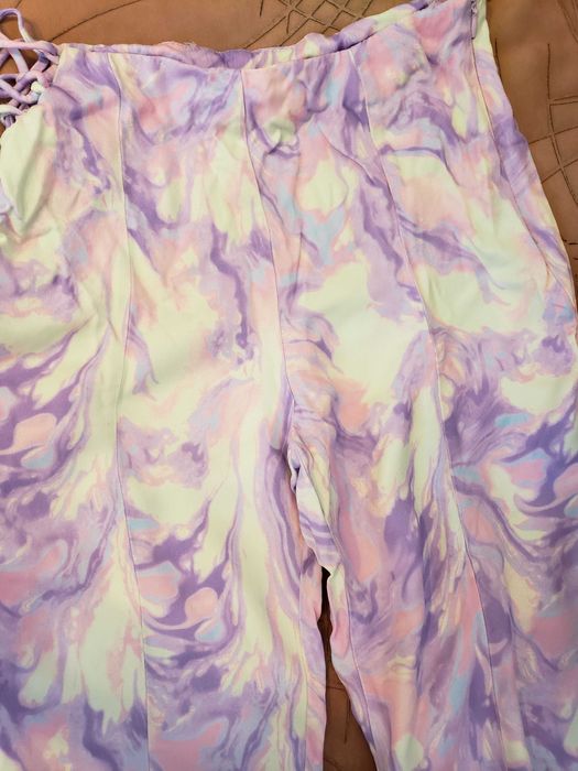 Zara летен панталон красиви цветове