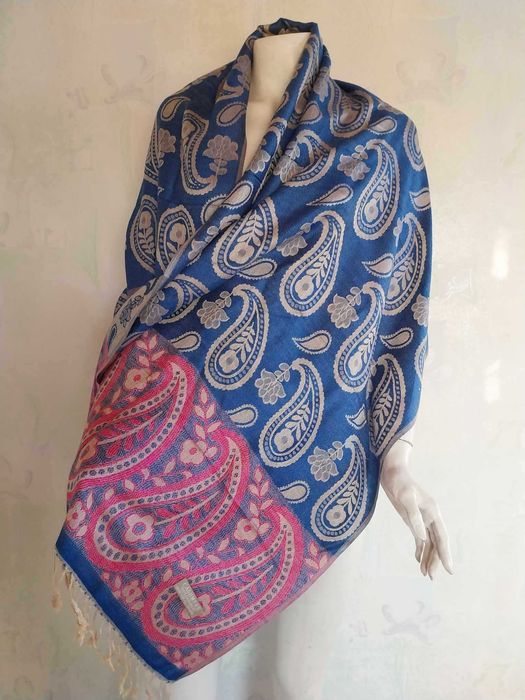 Индийски шалове PASHMINA, Дълги широки шалове с ресни