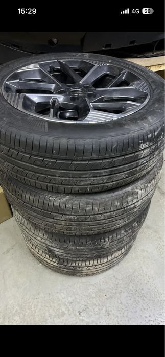 Диски с шинами на Чанган cs75+