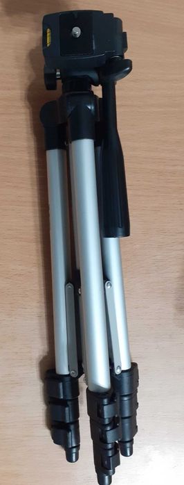 Статив (стойка) за фотоапарат (мобилен телефон) -TRIPOD WT - 3110A