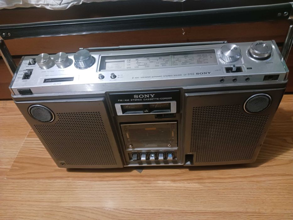 Рядък колекционерски sony CF-575S