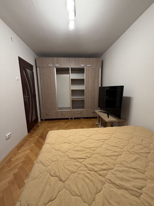 Apartament de inchiriat