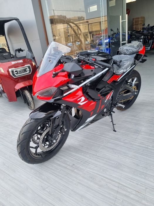 Ducati 400cc injector yangi