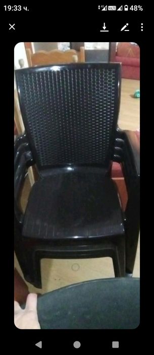 Столове-трапезни,ратанови,пластмасове,посетителски и др.