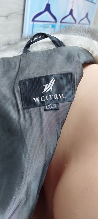 Мутоновая шуба норковым воротником