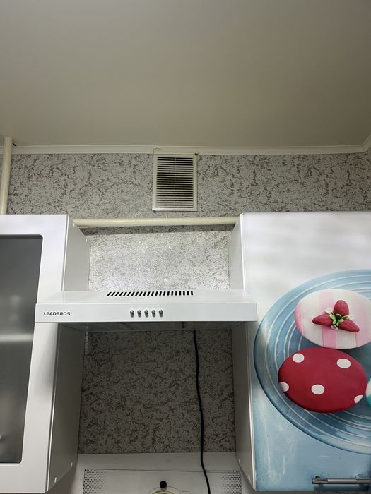 Продам кухонную гарнитуру