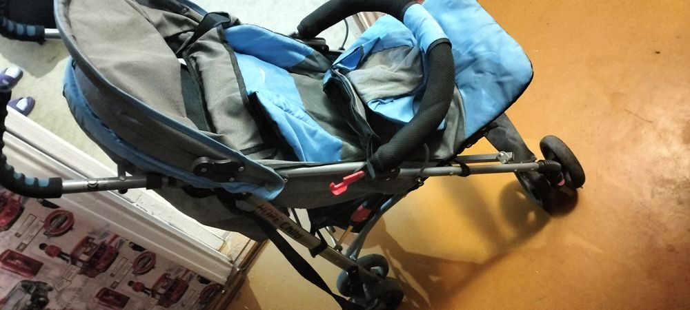 Продам коляску за 13000